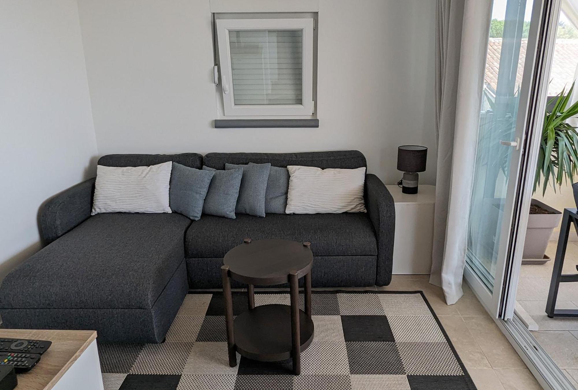 Prime Location Penthouse Apt With A Large Terrace Split Exterior photo